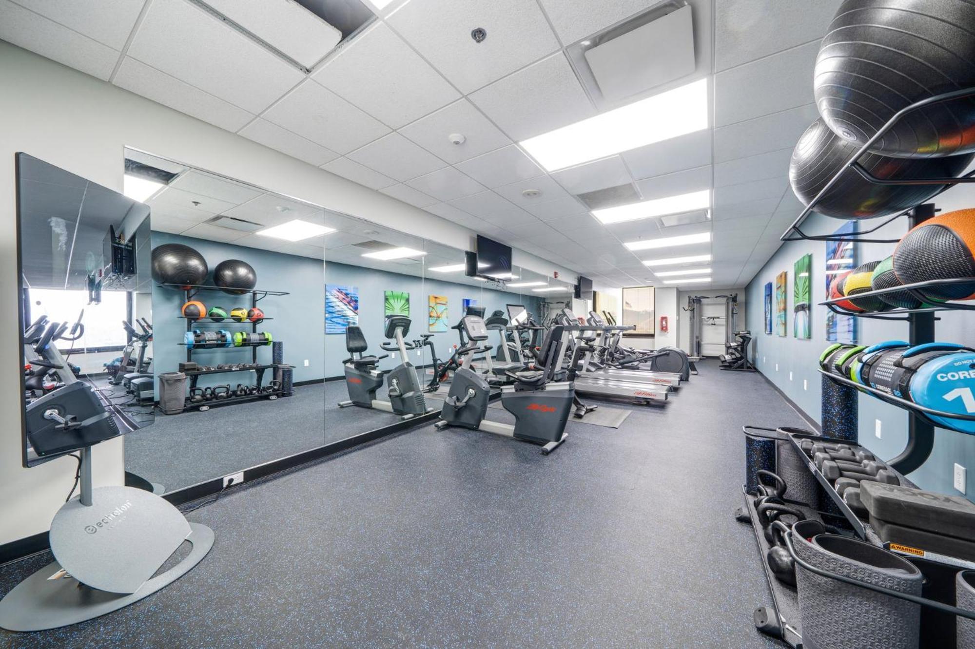 Sweeping Stadium Views Wonderfully Located 24-7 Parking Gym Lounge 匹兹堡 外观 照片