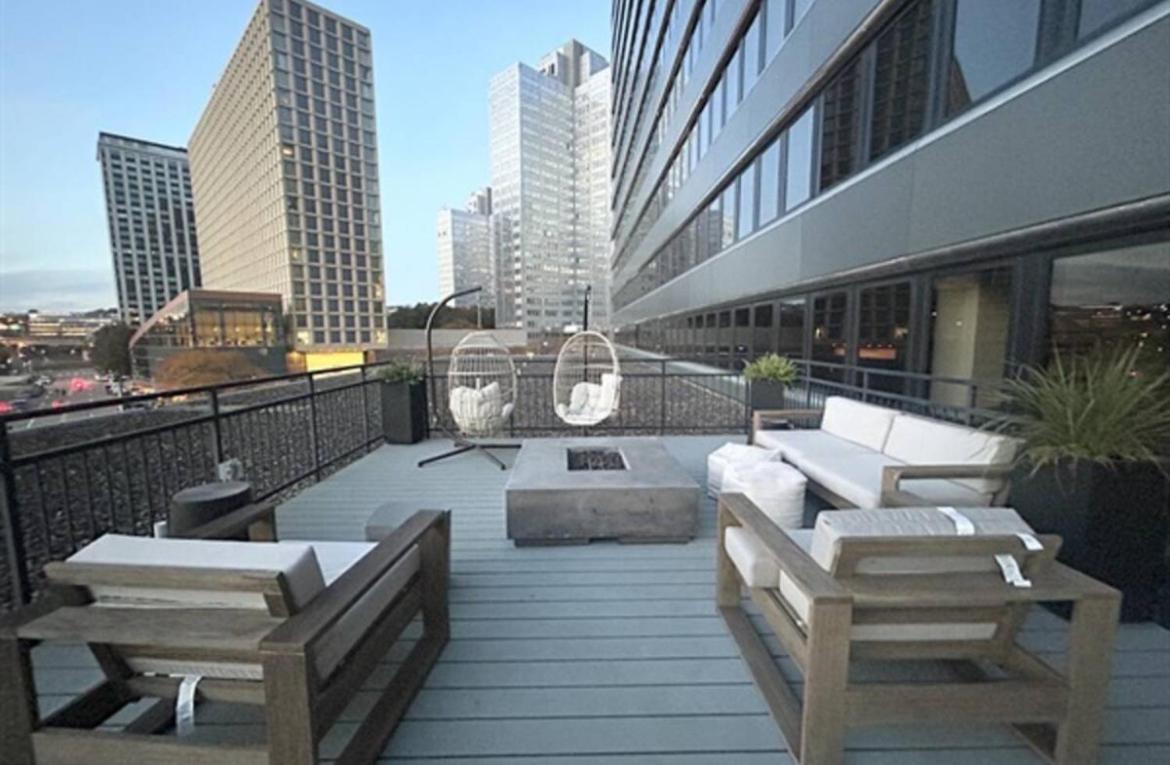 Sweeping Stadium Views Wonderfully Located 24-7 Parking Gym Lounge 匹兹堡 外观 照片
